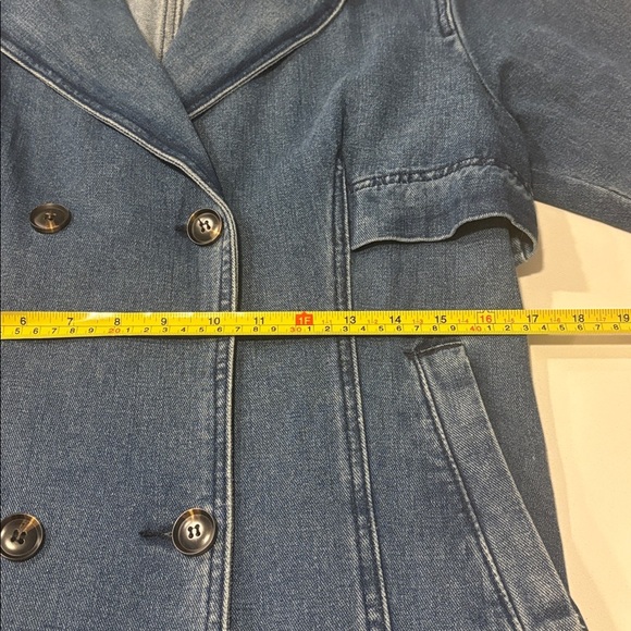 Double-Breasted Denim Coat - Picture 4 of 6
